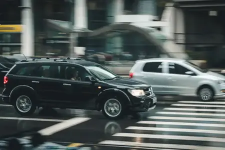 Călătoria pe autostradă în Cehia și achiziționarea vignetăi.
